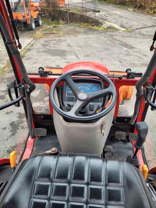 Traktor Shibaura ST 231 - foto 6
