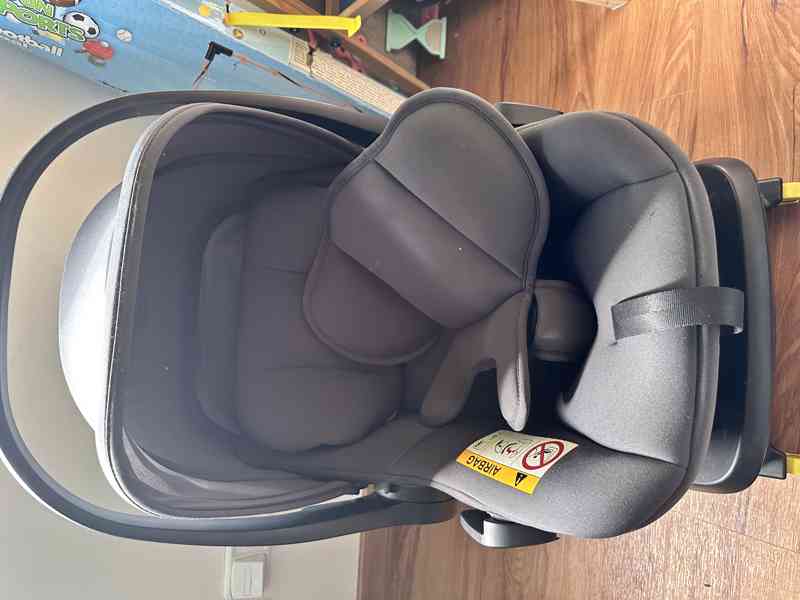 Vajicko Britax  - foto 3