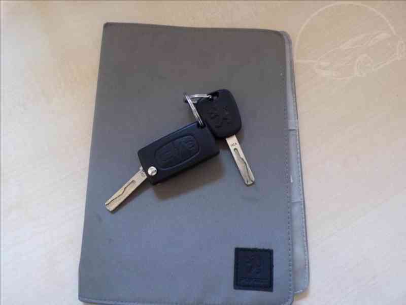 Peugeot 207 1,4 i KOUPENO V ČR - foto 14