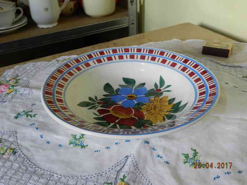 Krásný starý malovaný keramický Talíř květiny - foto 3