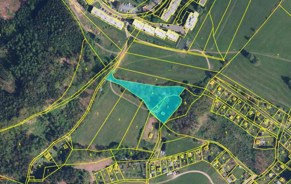 Náchod - Prodej souboru pozemků 5 859 m² s chatou - foto 10