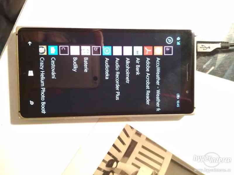 Fotomobil Nokia Lumia 830 v zaruce - foto 2