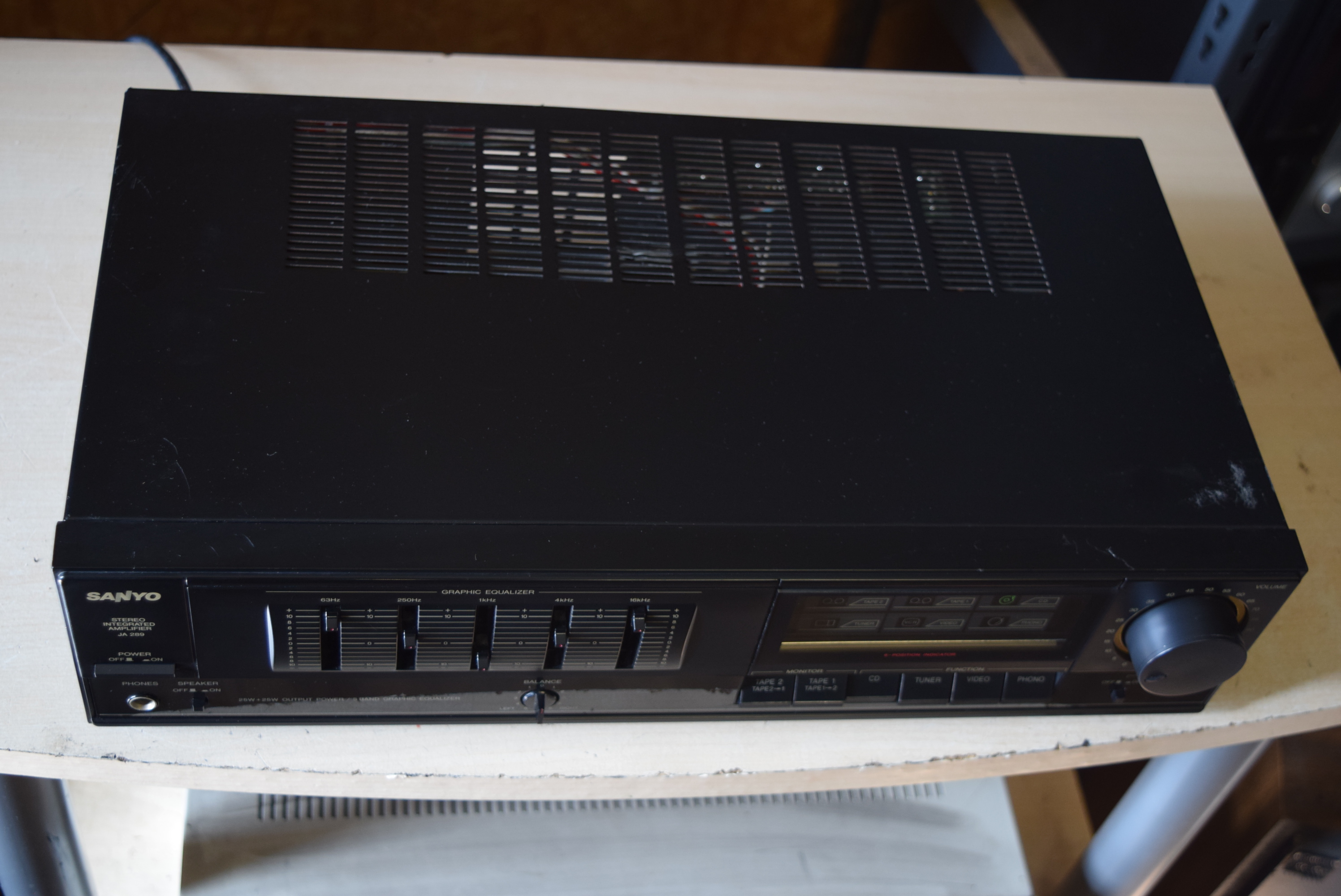 SANYO JA 289 LEVNÝ STEREO ZESILOVAČ !! - foto 4