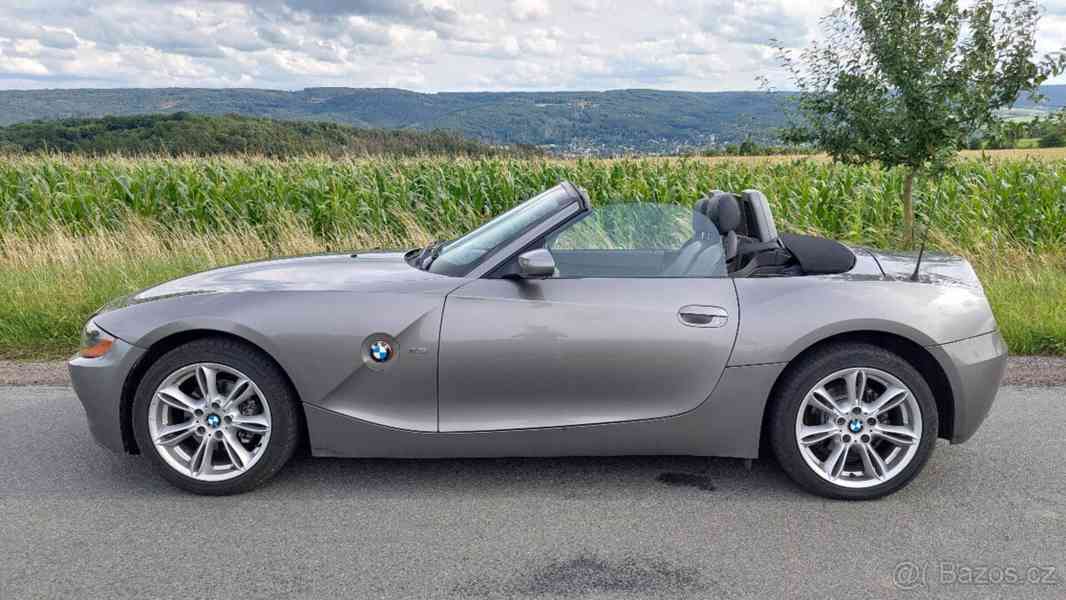 BMW Z4, Hardtop 2,5 šestiválec - foto 10