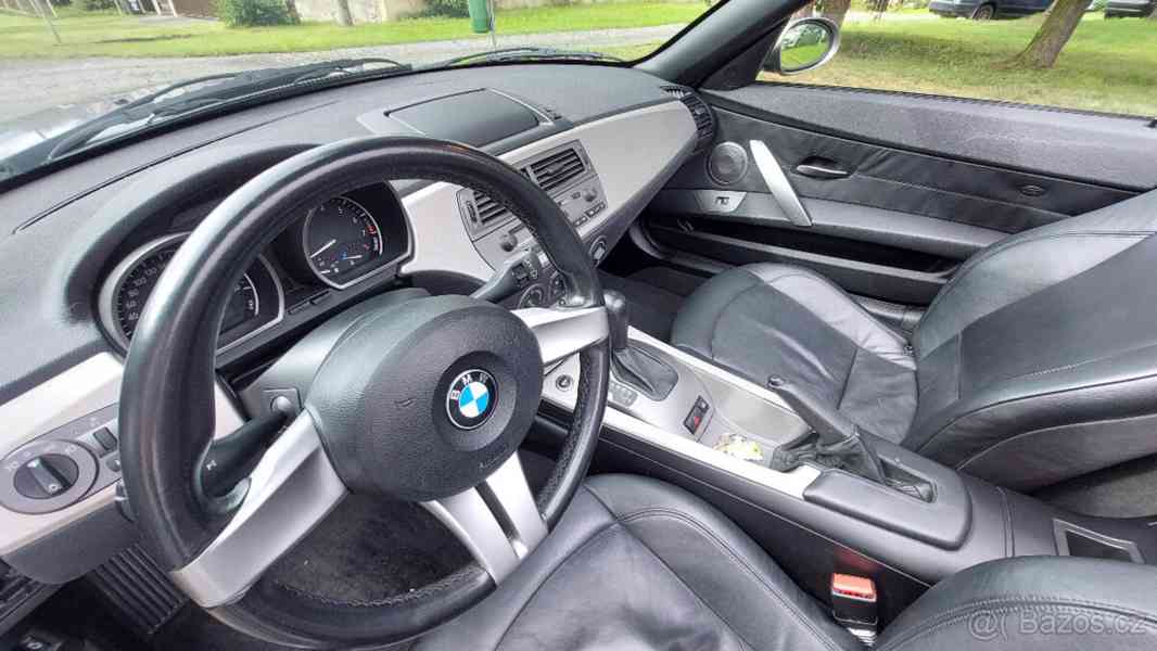 BMW Z4, Hardtop 2,5 šestiválec - foto 18