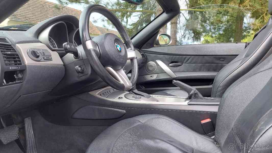 BMW Z4, Hardtop 2,5 šestiválec - foto 16