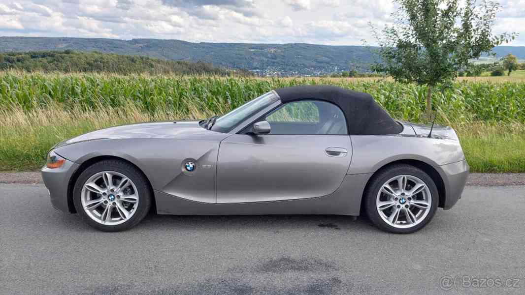 BMW Z4, Hardtop 2,5 šestiválec - foto 8