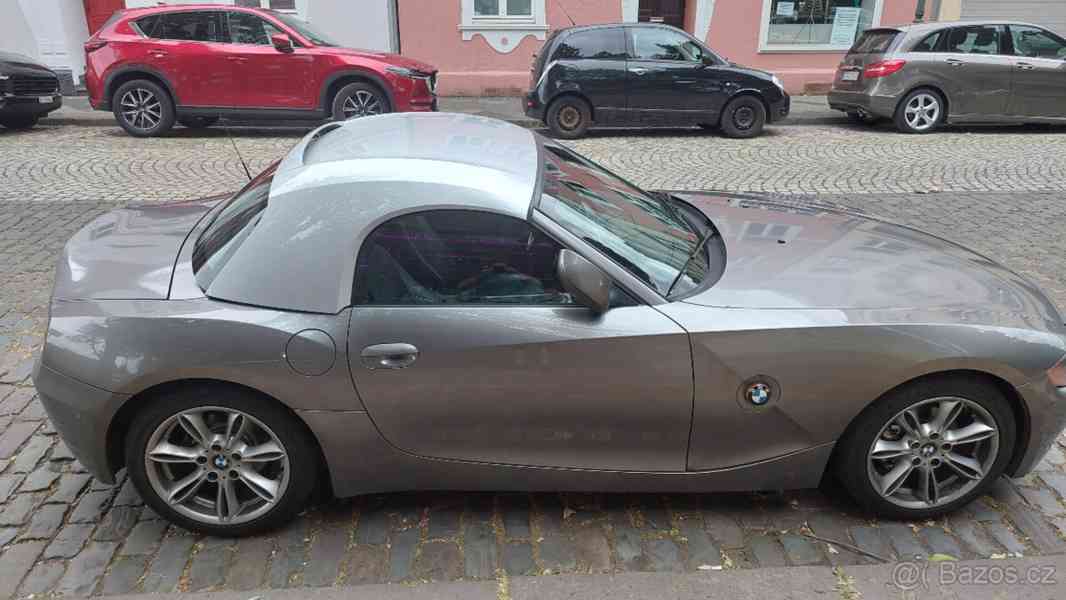 BMW Z4, Hardtop 2,5 šestiválec - foto 2