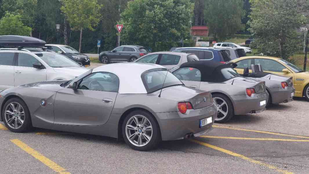 BMW Z4, Hardtop 2,5 šestiválec - foto 5