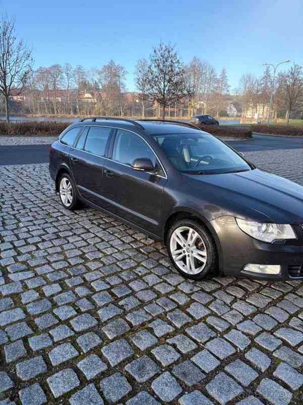 Škoda Superb 2,0   2 - foto 7