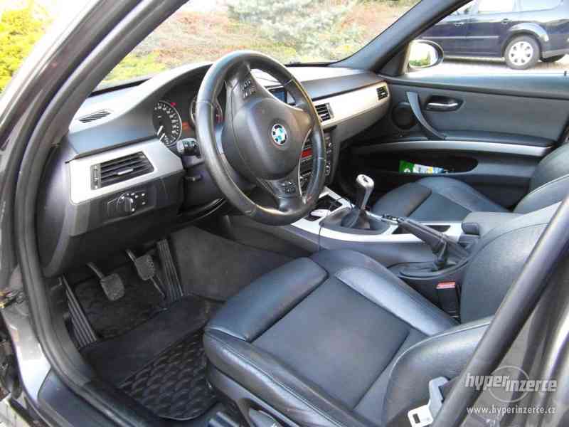 BMW řada 3, 330XD, E91 4x4, Bixenon - foto 3