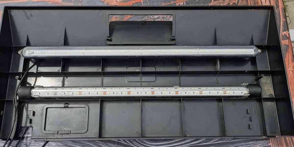 Akvárium 60x30x30 - Aquascaping/Krevetkarium highTech - foto 10