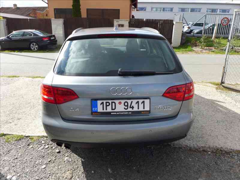 Audi A4 2,0 TDI 4x4, XENON, 1.MAJITEL - foto 6