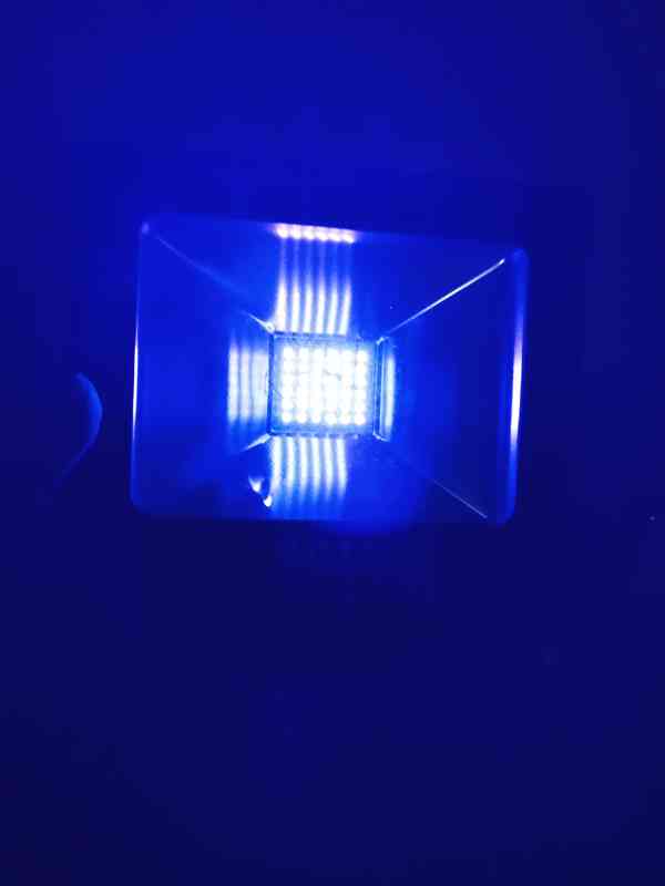 UV LED HALOGEN 50W - foto 3