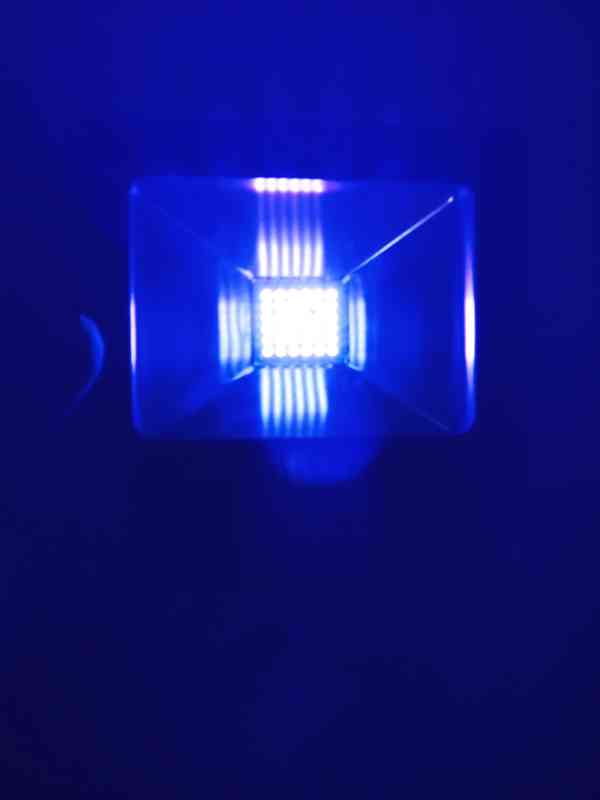 UV LED HALOGEN 50W - foto 4
