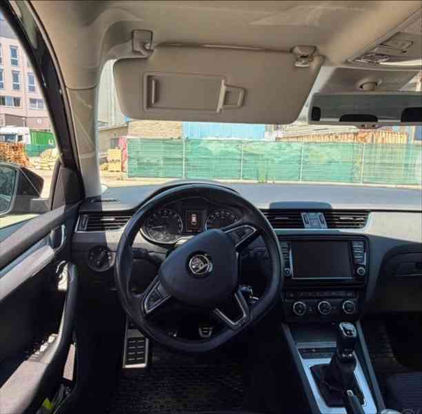 Škoda Octavia 2,0   tdi 110kw SPORT STYLE 4x4 - foto 5