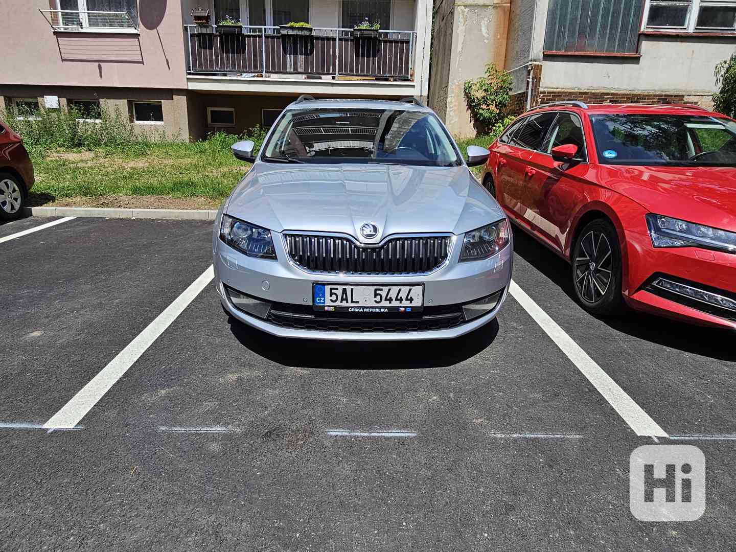 auto - foto 1