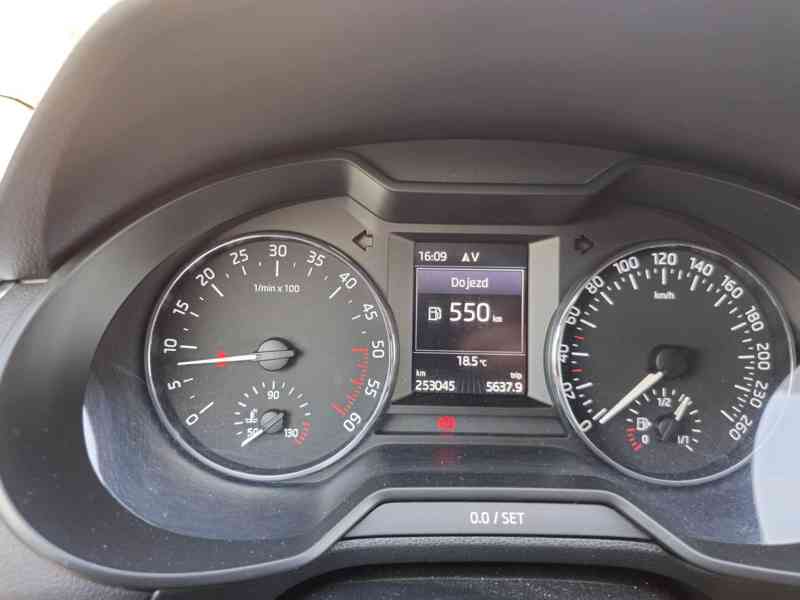 auto - foto 8