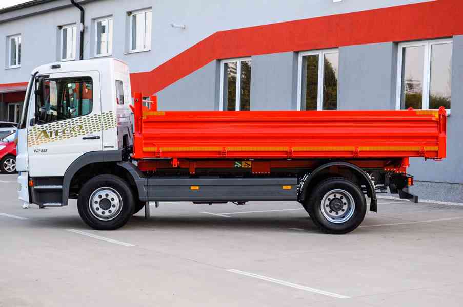 MERCEDES ATEGO 1218 - TŘÍSTRANNÝ S3 SKLÁPĚČ - VYKLÁPĚČ EU5 - foto 4
