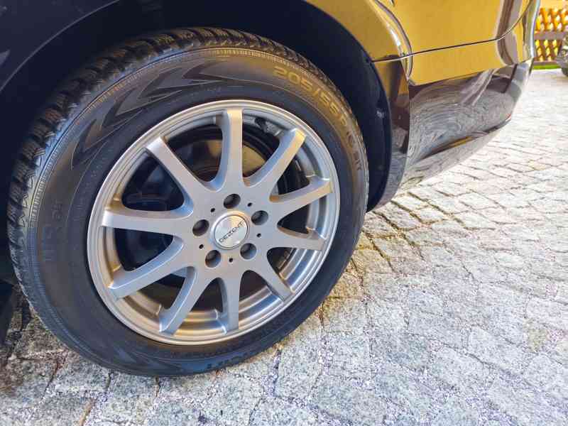 Škoda Superb II Combi, 2.0TDI CR 125kW/350Nm, DSG - r.v.2010 - foto 20
