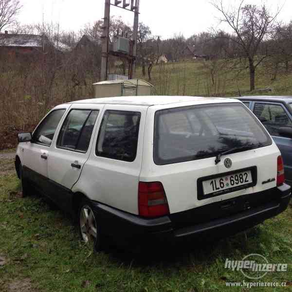 VW Golf Var 1.4 - foto 6