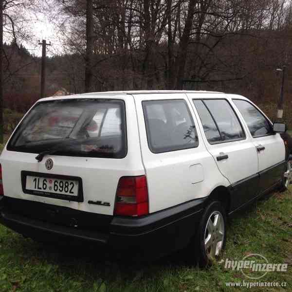 VW Golf Var 1.4 - foto 7