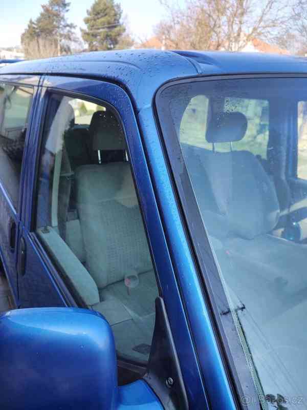 Volkswagen Multivan 2,5   T4 TDI 111kw (AHY) - foto 8