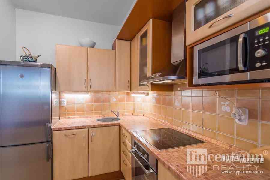Prodej bytu 3+kk 81 m2 Wiesenthalova, Praha Řeporyje - foto 20