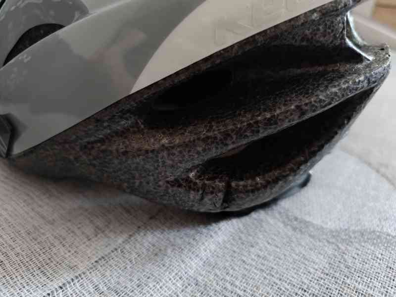 Cyklistická helma  - foto 3