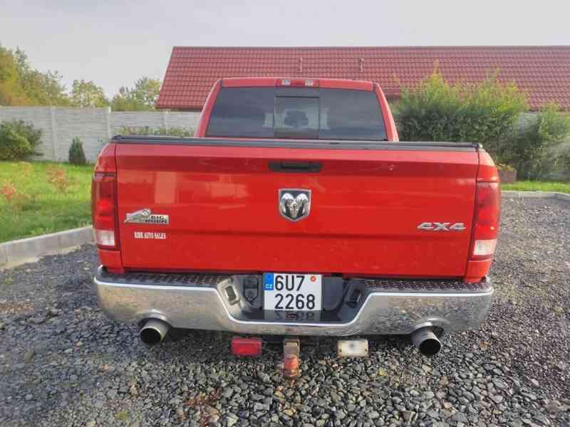Dodge RAM 5,7   1500 - foto 3