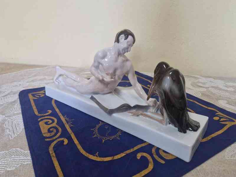 Porcelánová socha Filosofická Disputace s Marabu Rosenthal - foto 2