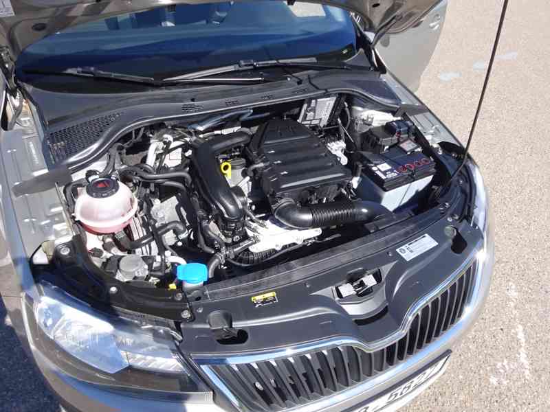 Škoda Rapid 1.0 TSI r.v.2019 ( 81kw) 6 rychlostí stk:6/2027 - foto 17