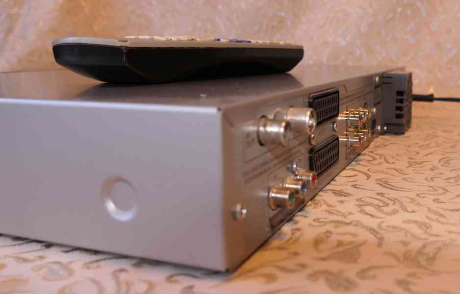 Panasonic DVD- HDD DMR - EH55  - foto 4
