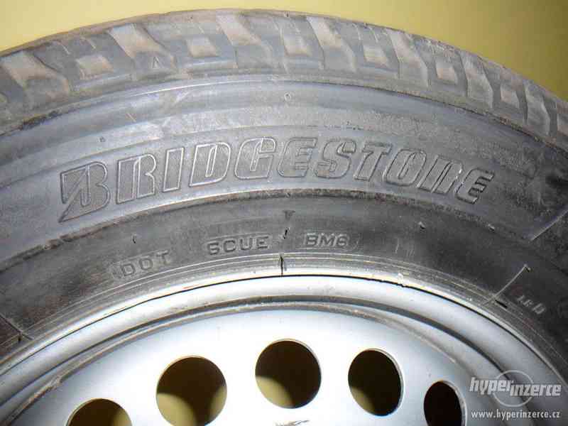 Sada pneu Bridgestone 215/65/16/C VW T5 - foto 2