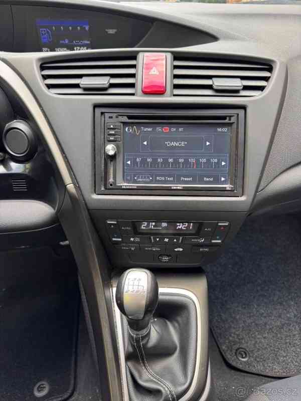 Honda Civic 1,8   VTEC 104kW - foto 3
