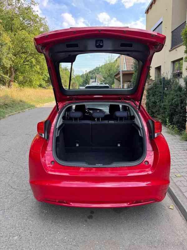 Honda Civic 1,8   VTEC 104kW - foto 8