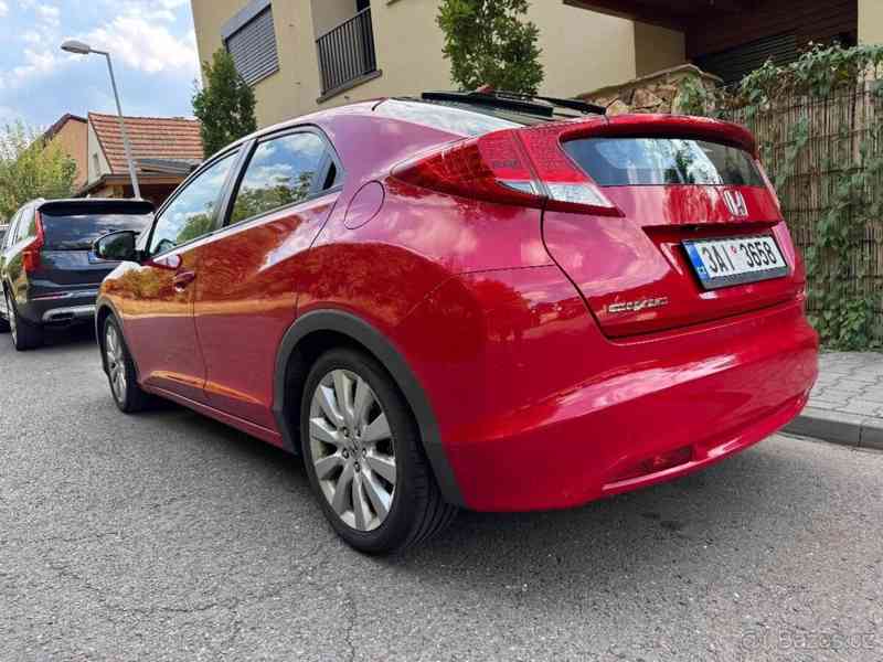 Honda Civic 1,8   VTEC 104kW - foto 7
