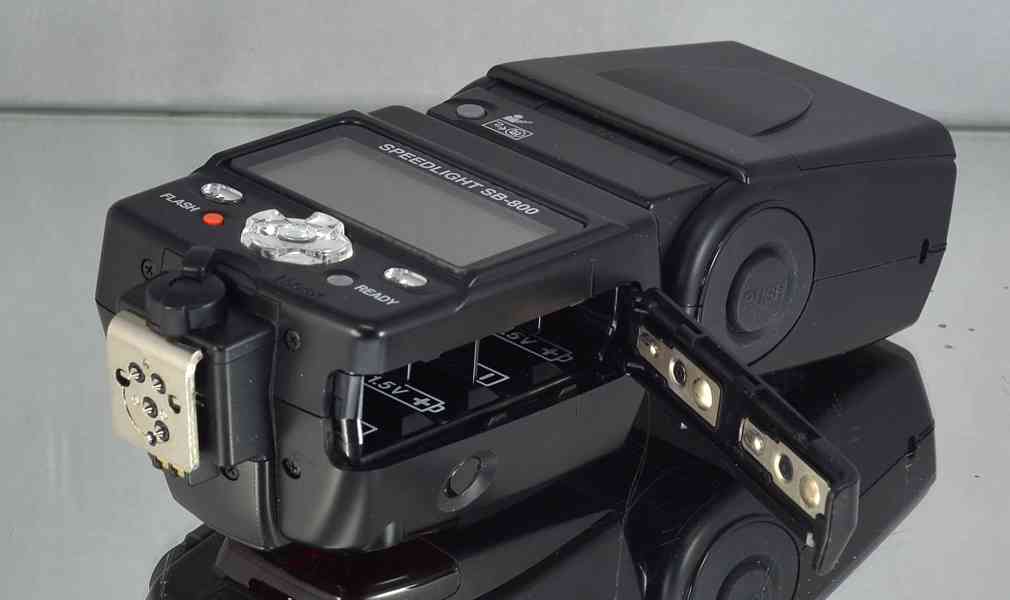 Nikon SPEEDLIGHT SB 800 **GN:38*i-TTL*Master/Slave - foto 5