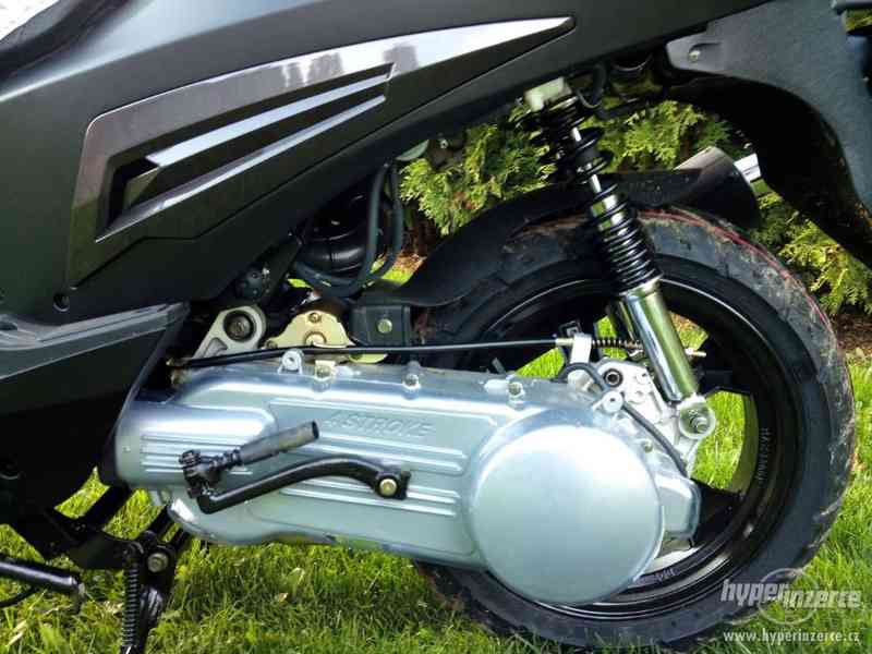 RVX 125cc, nový skútr, nejetý 0km - foto 4