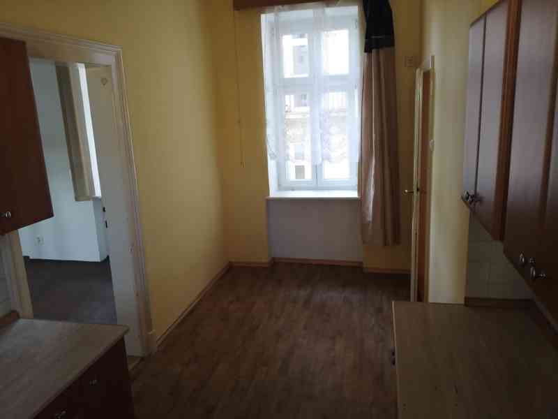 Pronájem 1+1, ulice Dornych, centrum (u Vaňkovky), 42 m2, ko - foto 3