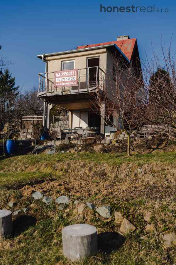 Exkluzivně chata 2+1, Napajedla, CP 613 m2, park. 2 vozidel - foto 2