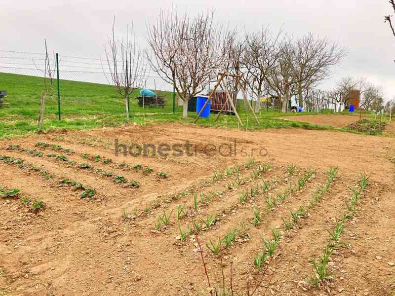 Exkluzivně chata 2+1, Napajedla, CP 613 m2, park. 2 vozidel - foto 25