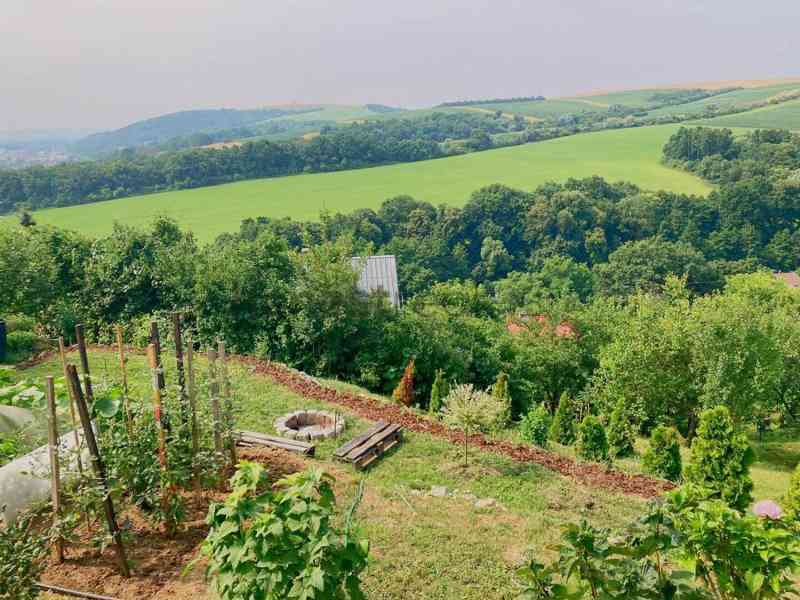 Exkluzivně chata 2+1, Napajedla, CP 613 m2, park. 2 vozidel - foto 24