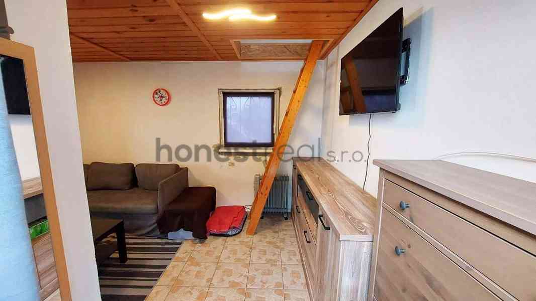 Exkluzivně chata 2+1, Napajedla, CP 613 m2, park. 2 vozidel - foto 5