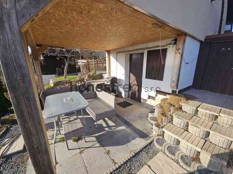 Exkluzivně chata 2+1, Napajedla, CP 613 m2, park. 2 vozidel - foto 17