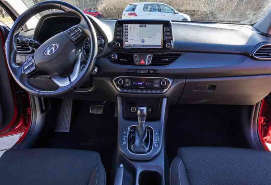 Hyundai i30, 1,6 2018 automat naftový motor - foto 3