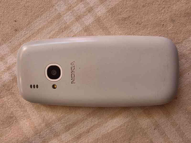 Mobilní tlačítkový telefon Nokia 3310 (2017) - foto 4