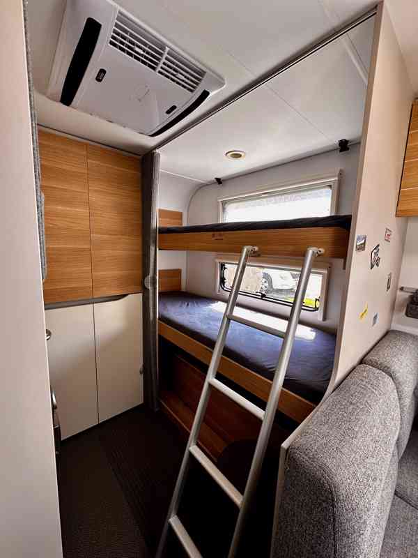 Prodej rodinného obytného přívěsu Adria Adora 573 PT - foto 18