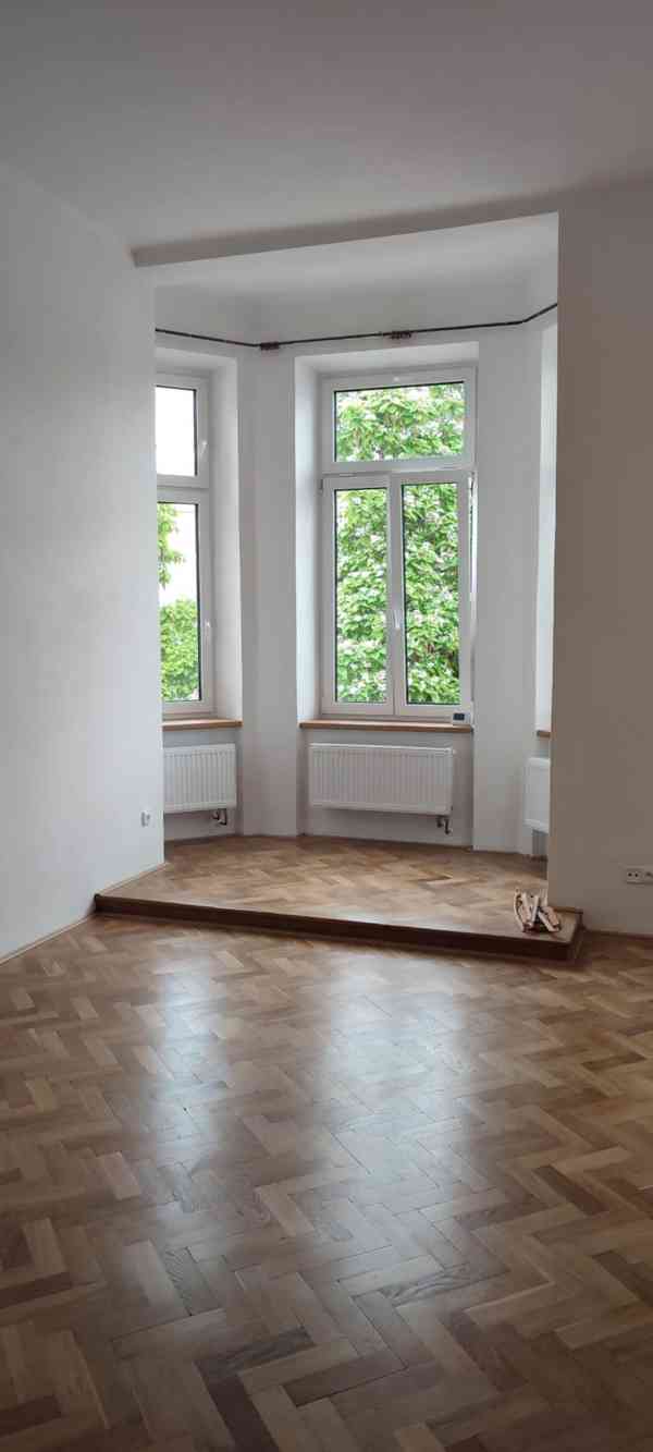 Pronájem bytu 2+kk ve Znojmě - foto 3