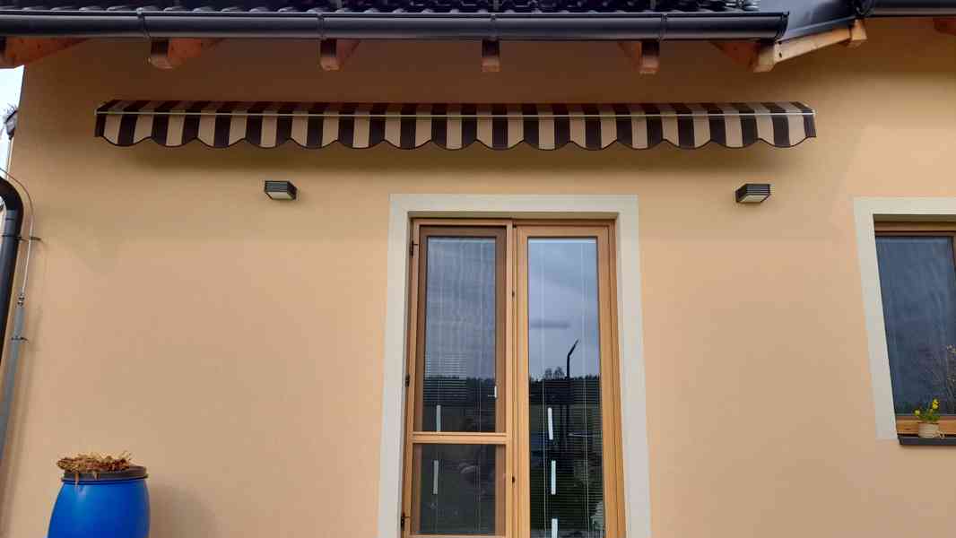 Látková markýza 4700 x 2600 mm (šířka x výsuv) - foto 2